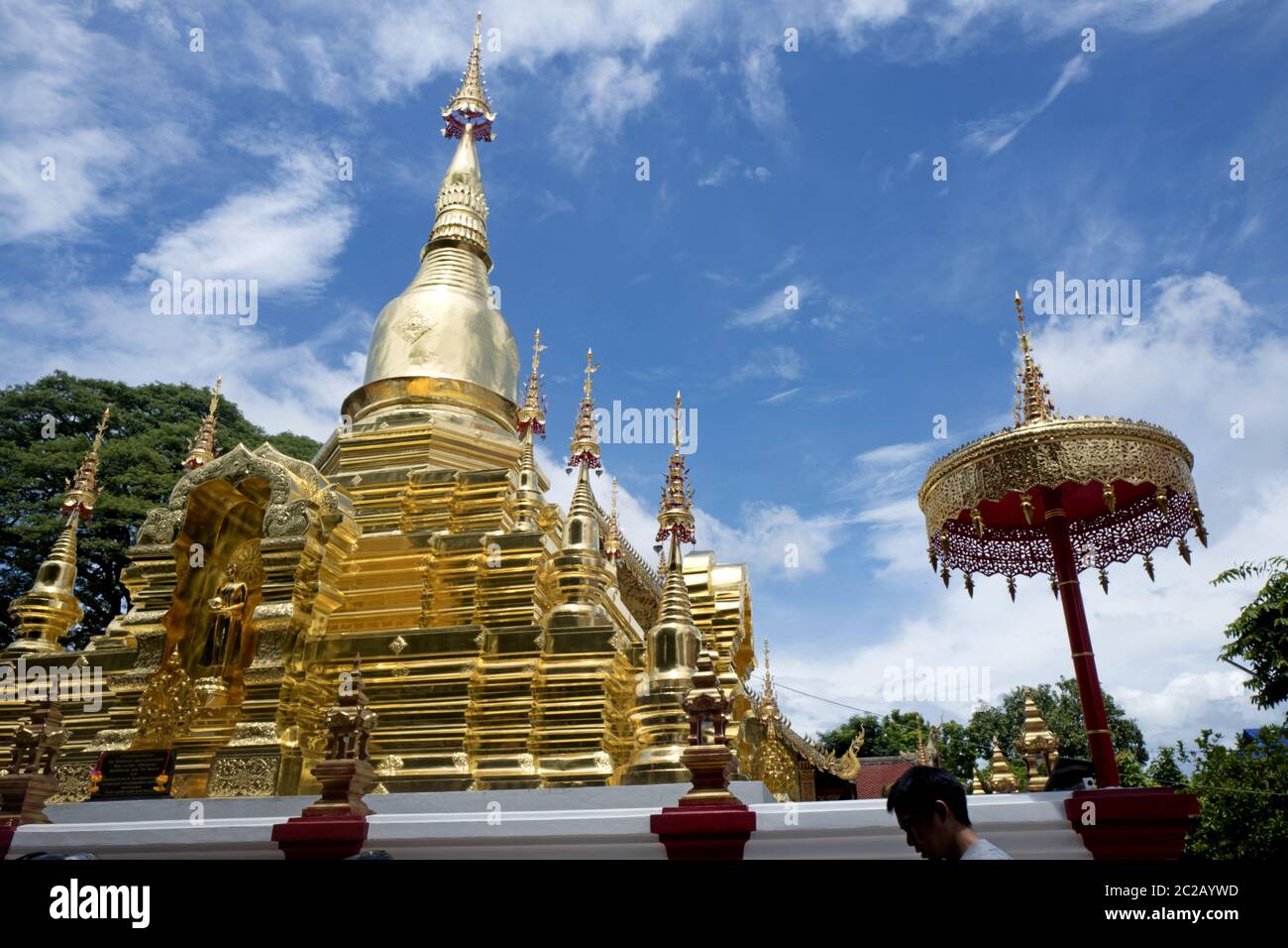 Temple bouddhiste doré de Chang Mai. Banque D'Images