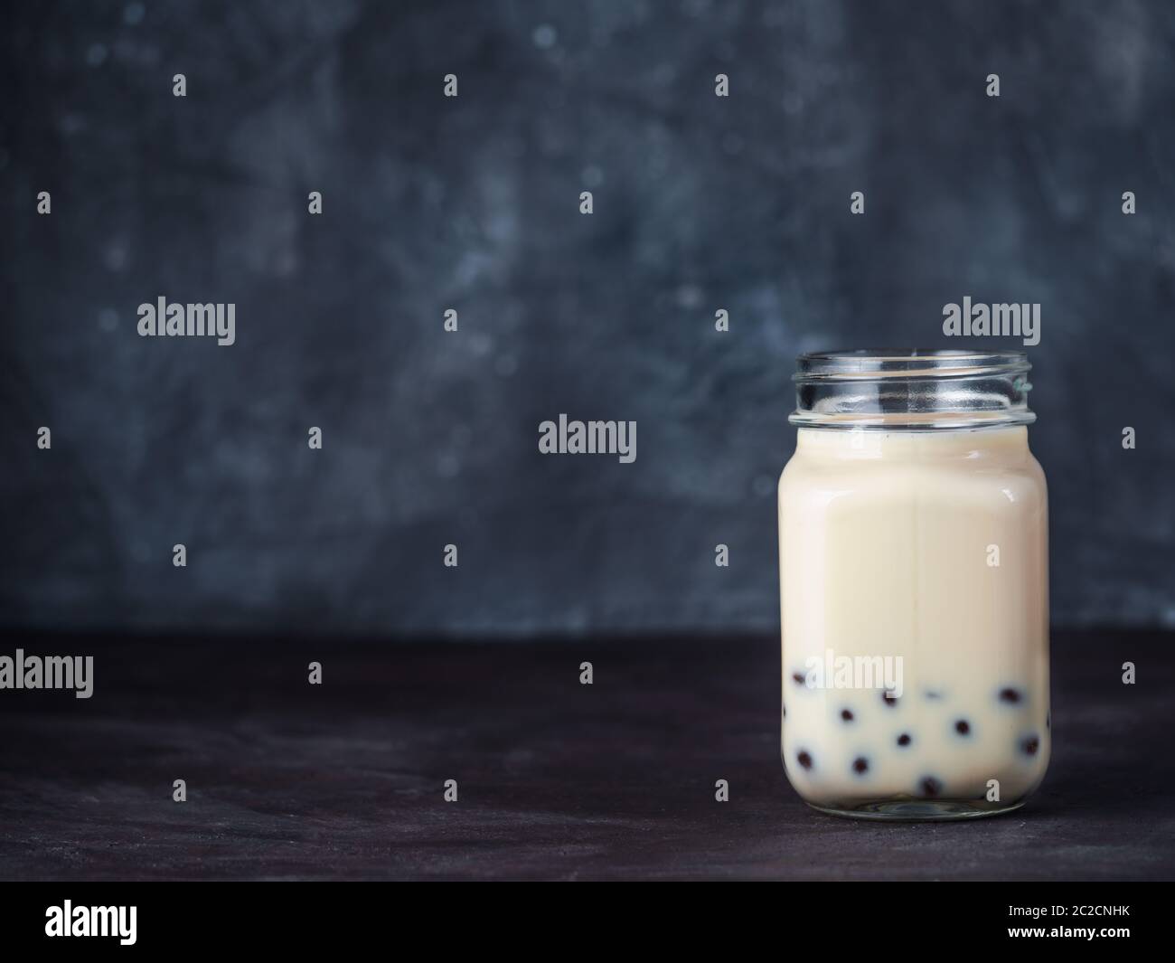 Thé à bulles maison avec tapioca, espace copie Banque D'Images