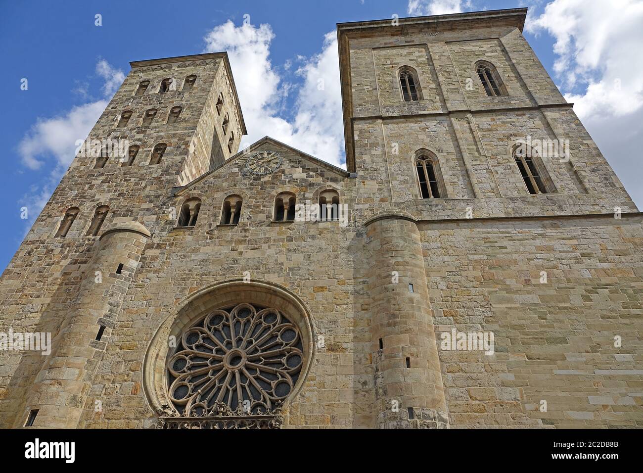 Tours de la cathédrale d'Osnabrück Banque D'Images