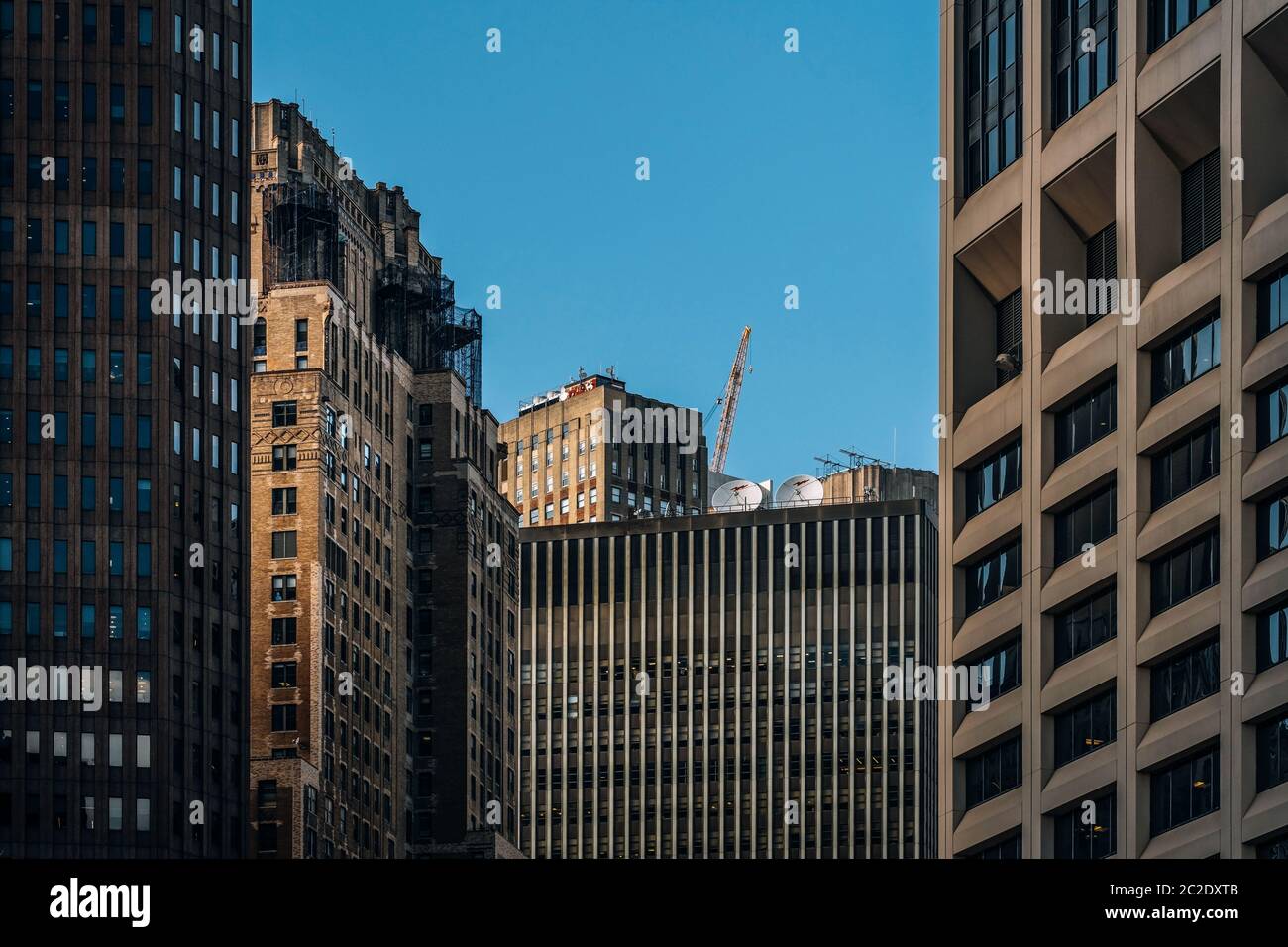 Vue rapprochée des gratte-ciels modernes du quartier financier de Lower Manhattan New York Banque D'Images