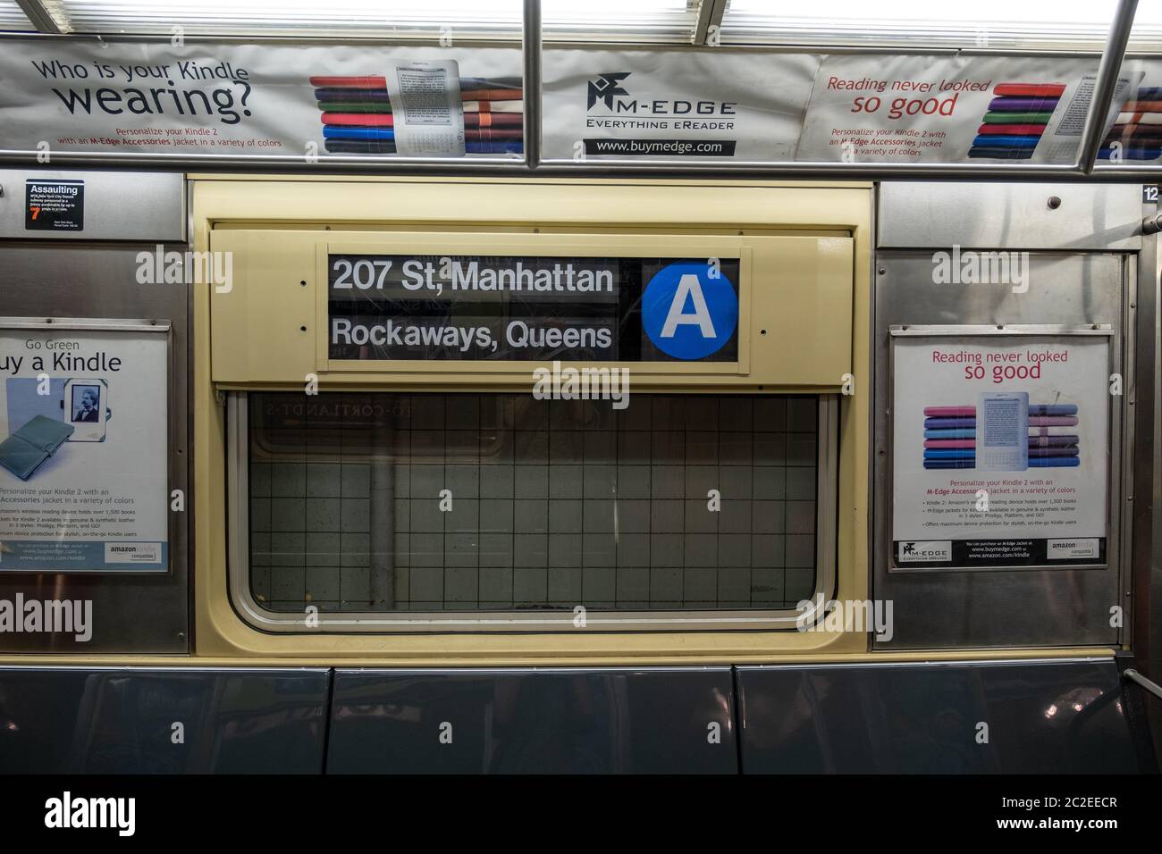 Voiture de métro d'époque au New York Transit Museum situé dans le centre-ville de Brooklyn Banque D'Images