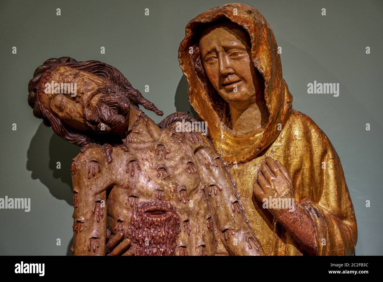 Pieta UNE sculpture médiévale peinte du Musée national d'Art du XIVe siècle Wrocław Basse-Silésie Pologne Banque D'Images