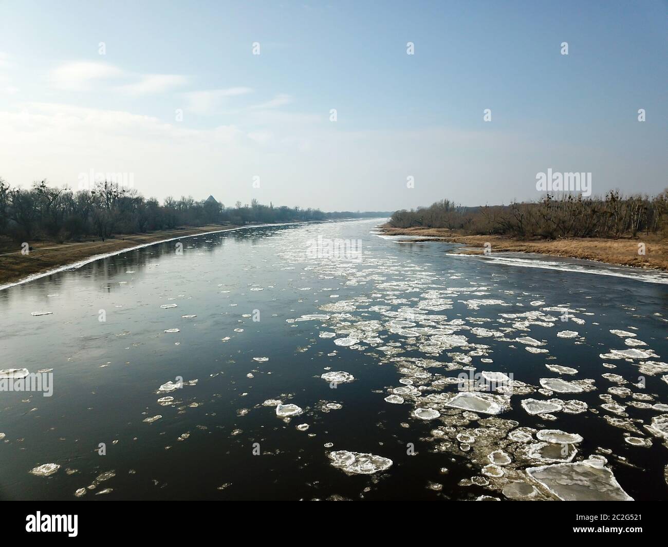 Les glaces de l'Elbe obstruent la navigation intérieure Banque D'Images