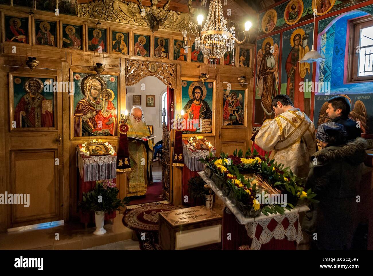 Service religieux dans une église orthodoxe;Bulgarie; Banque D'Images