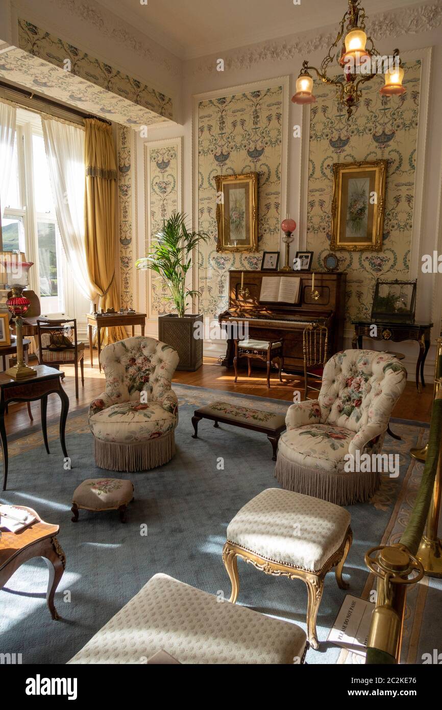 Salon au monastère bénédictin de l'abbaye de Kylemore, dans le comté de Galway, en Irlande Banque D'Images