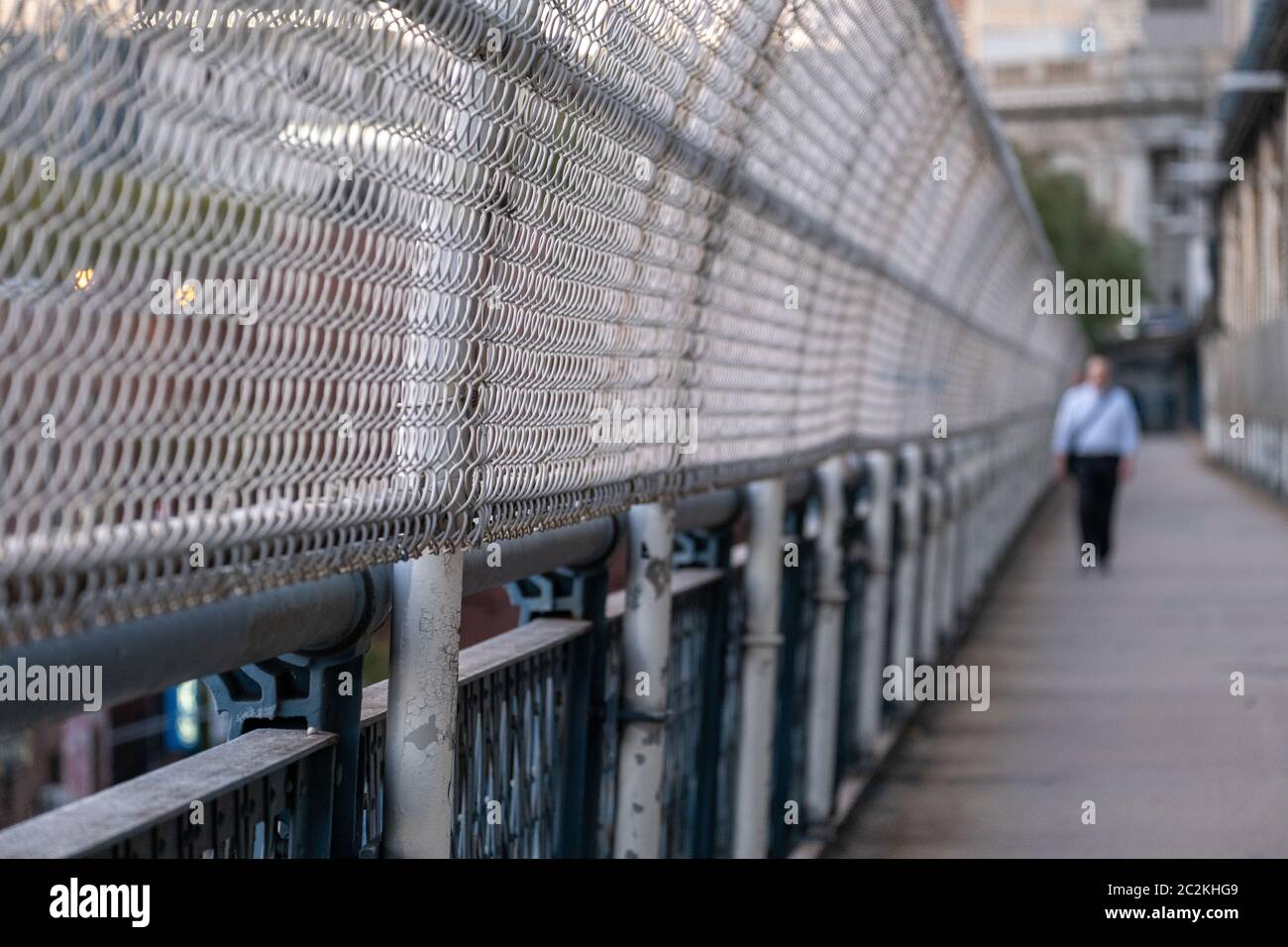Détail de la clôture sur le pont de Manhattan dans Lower Manhattan Banque D'Images