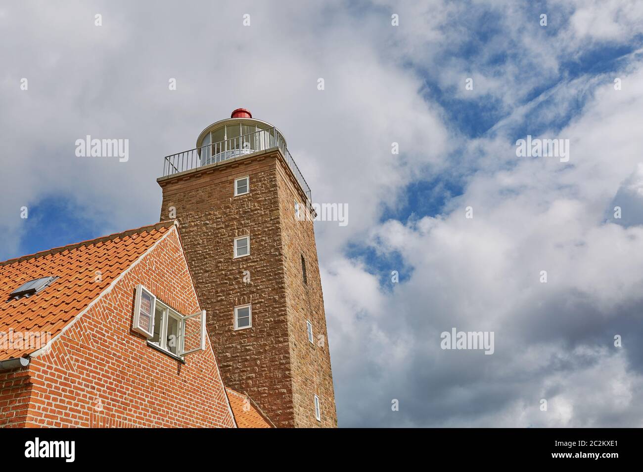 La tour Phare à Svaneke sur l'île de Bornholm. Le Danemark. Banque D'Images