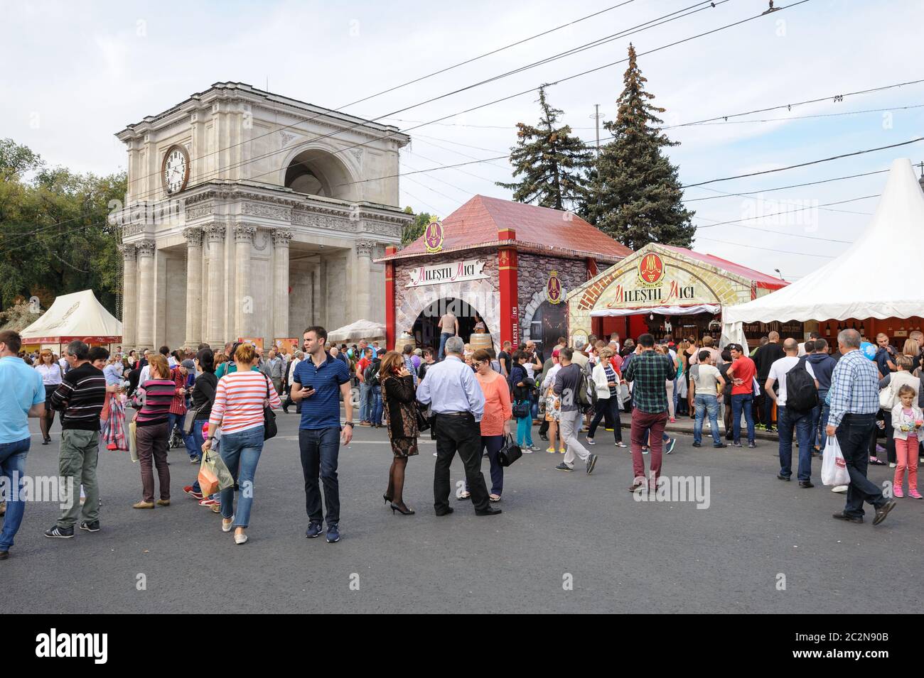 Chisinau, République de Moldova - 1 octobre 2016 : Journée nationale de célébration au vin la place centrale de la capitale Banque D'Images