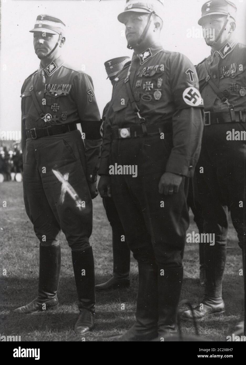 Photos du rassemblement du Parti nazi de Nuremberg en 1933 - Viktor Lutze Heinrich Hoffmann photographies 1933 photographe officiel d'Adolf Hitler, et un homme politique et éditeur nazi, qui était membre du cercle intime d'Hitler. Banque D'Images