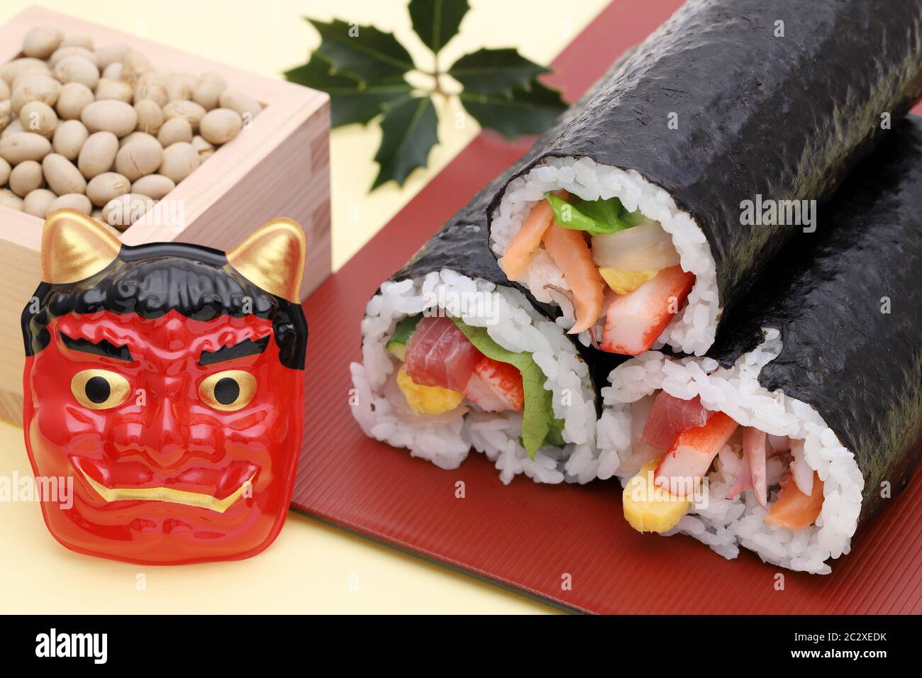 L'événement Setsubun traditionnel japonais, les masques du démon Oni et d'ehomaki sont utilisés lors d'un événement annuel Banque D'Images