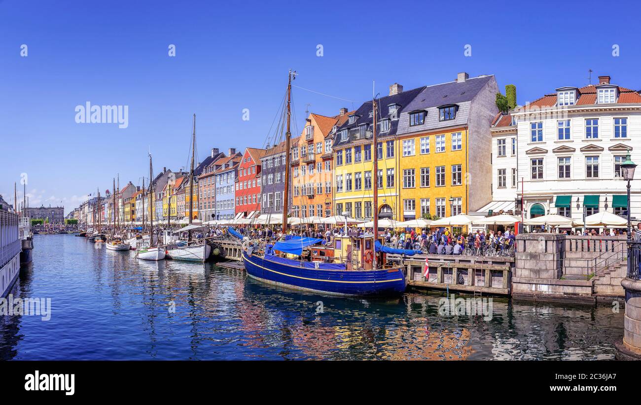 vue panoramique à nyhavn à copenhague, danemark Banque D'Images