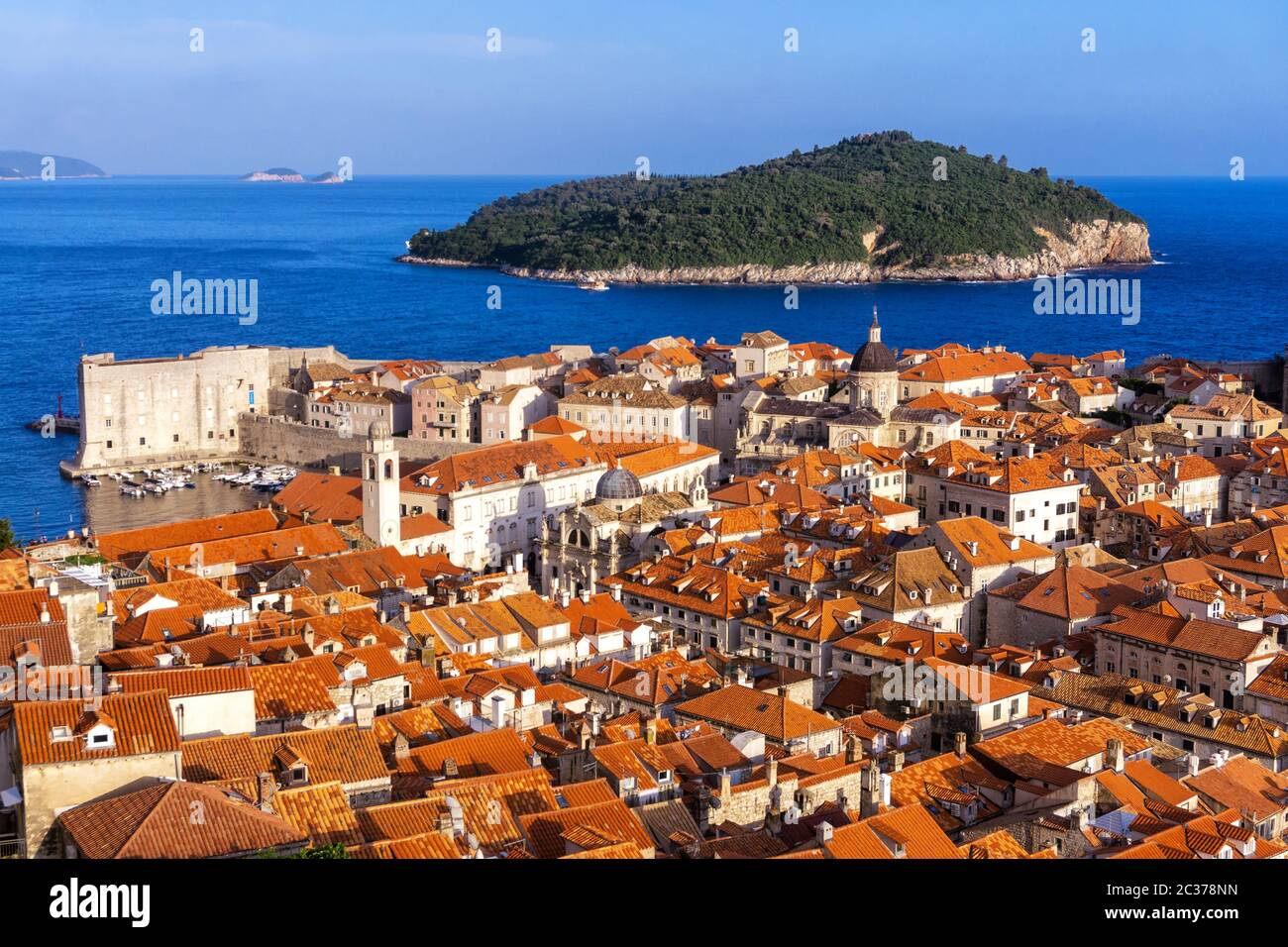 Le point de vue de l'île de Lokrum à partir de la ville de Dubrovnik, Croatie, Europe mur Banque D'Images