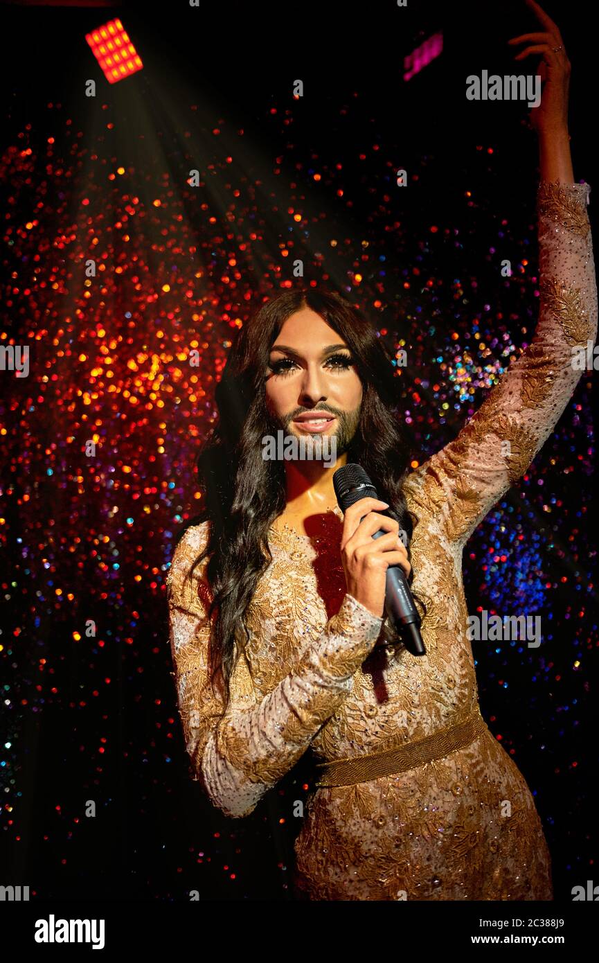 Cire Conchita Wurst dans le musée madame Tussaud à Vienne Banque D'Images