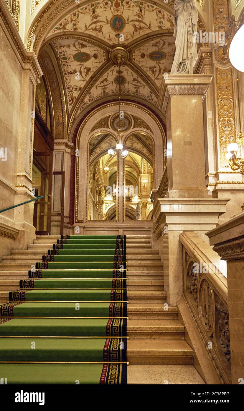 Visite de l'opéra royal. Vienne, Autriche Banque D'Images