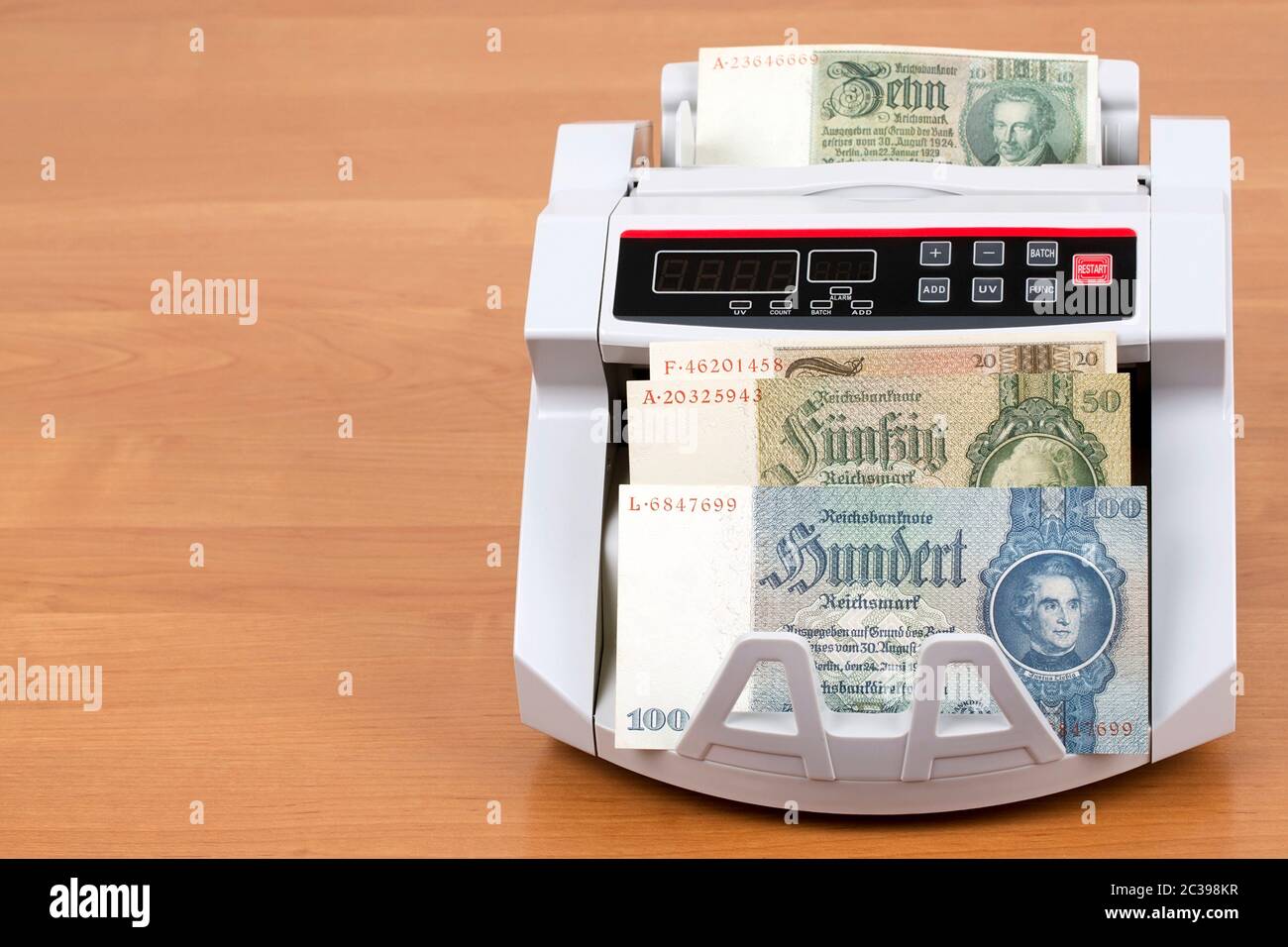 Reichsmark dans une machine de comptage Banque D'Images