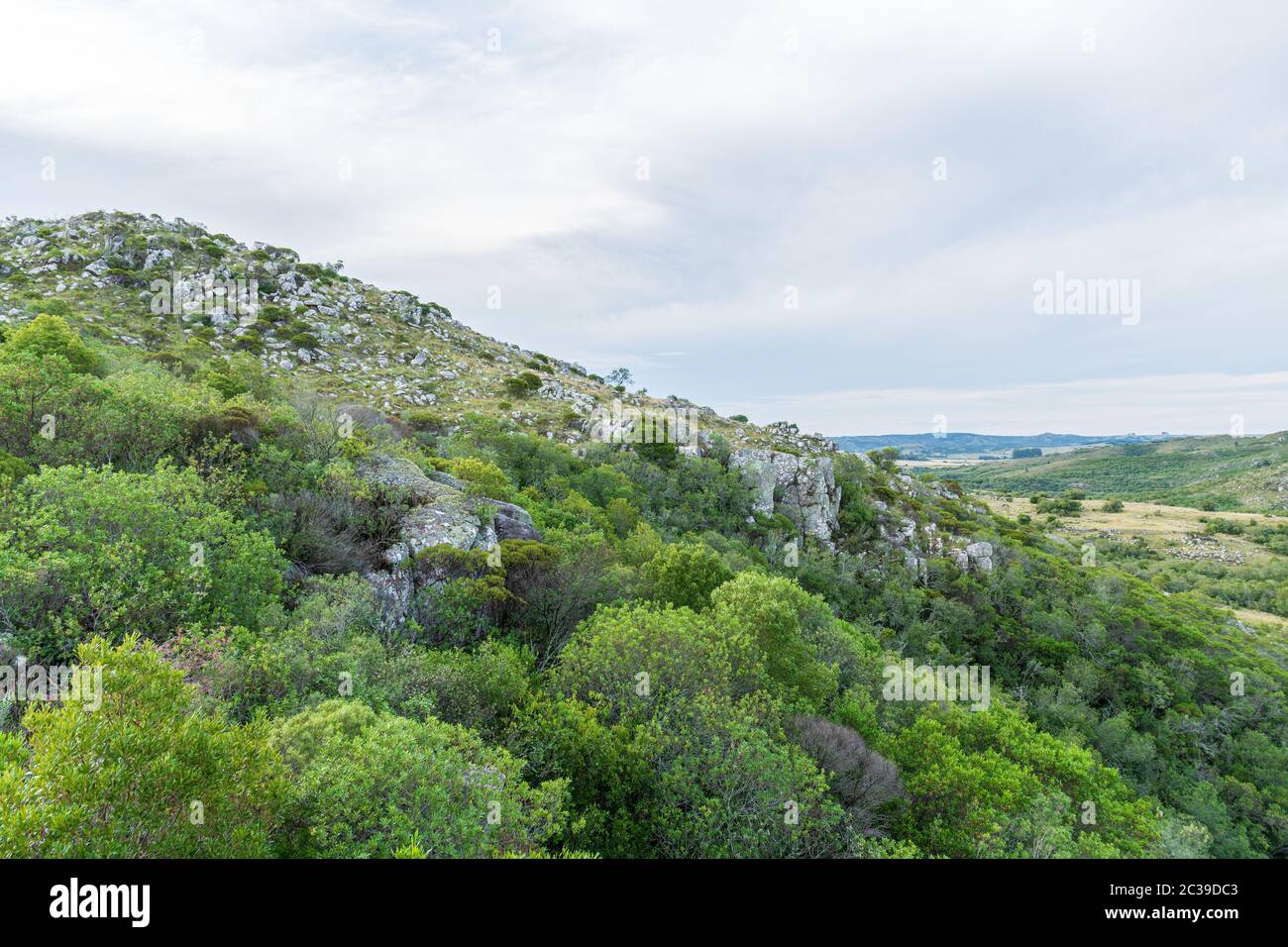 Parc naturel dans les montagnes de la Villa Serrana, endroit incroyablement beau Banque D'Images