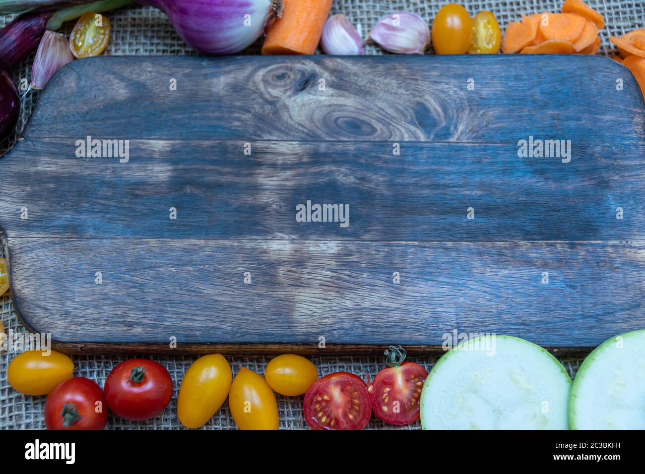 assortiment de légumes pour une salade fraîche Banque D'Images