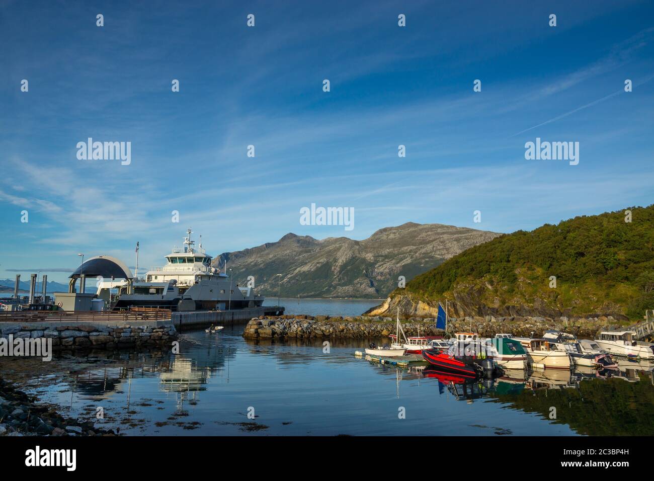 Horn Ferjekai, Port de ferry pour voitures, Norvège Banque D'Images