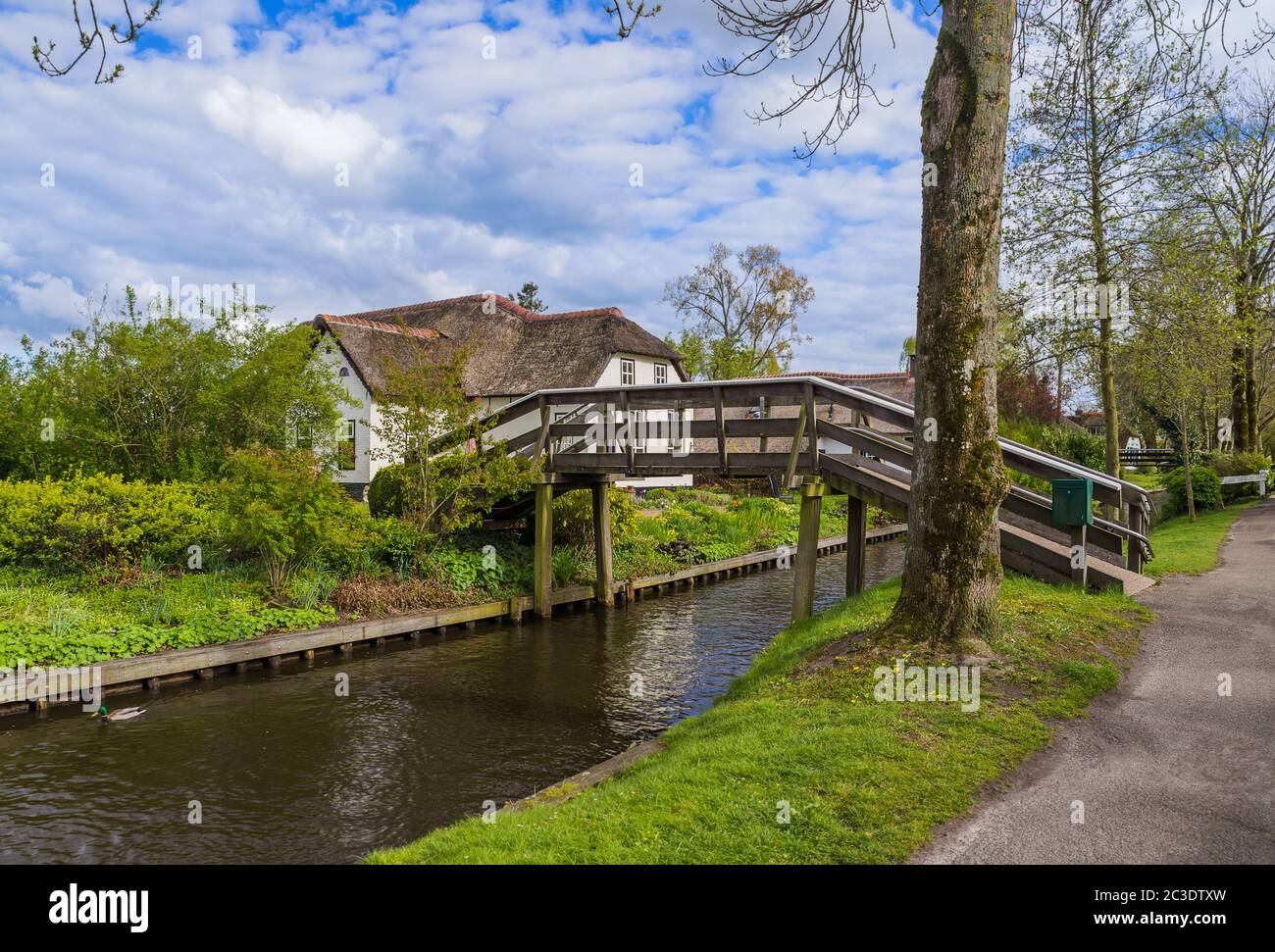 Dutch village typique de Giethoorn en Pays-Bas Banque D'Images