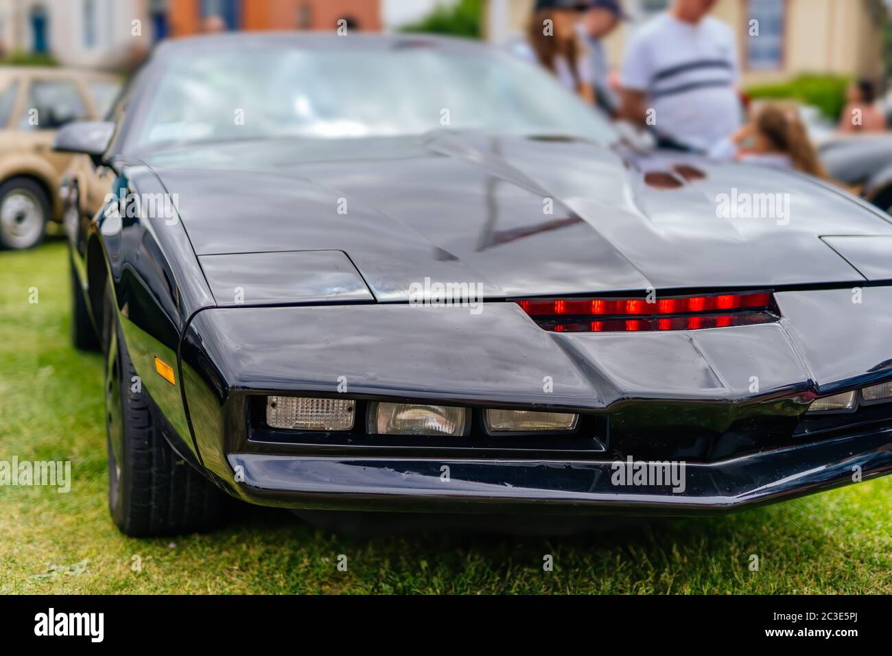 Black Pontiac Firebird stylisé comme KITT de la série télévisée Knight Rider Banque D'Images