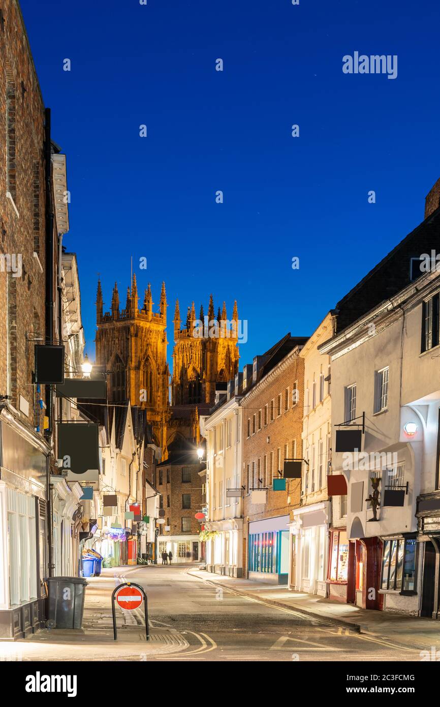 La cathédrale de York avec cityscape Banque D'Images