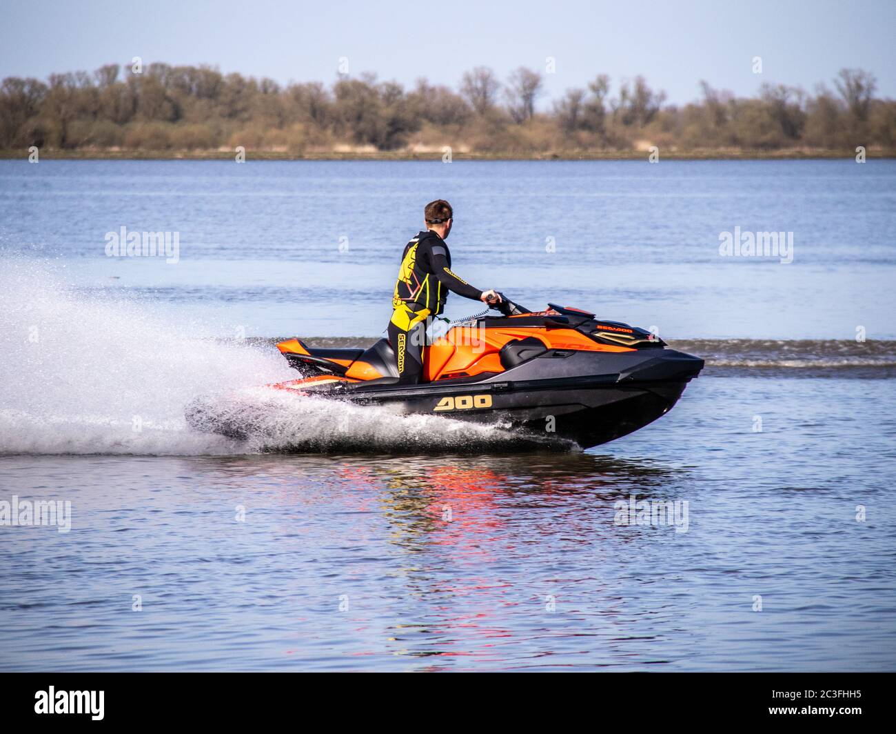 Moto-eau sur l'Elbe Banque D'Images
