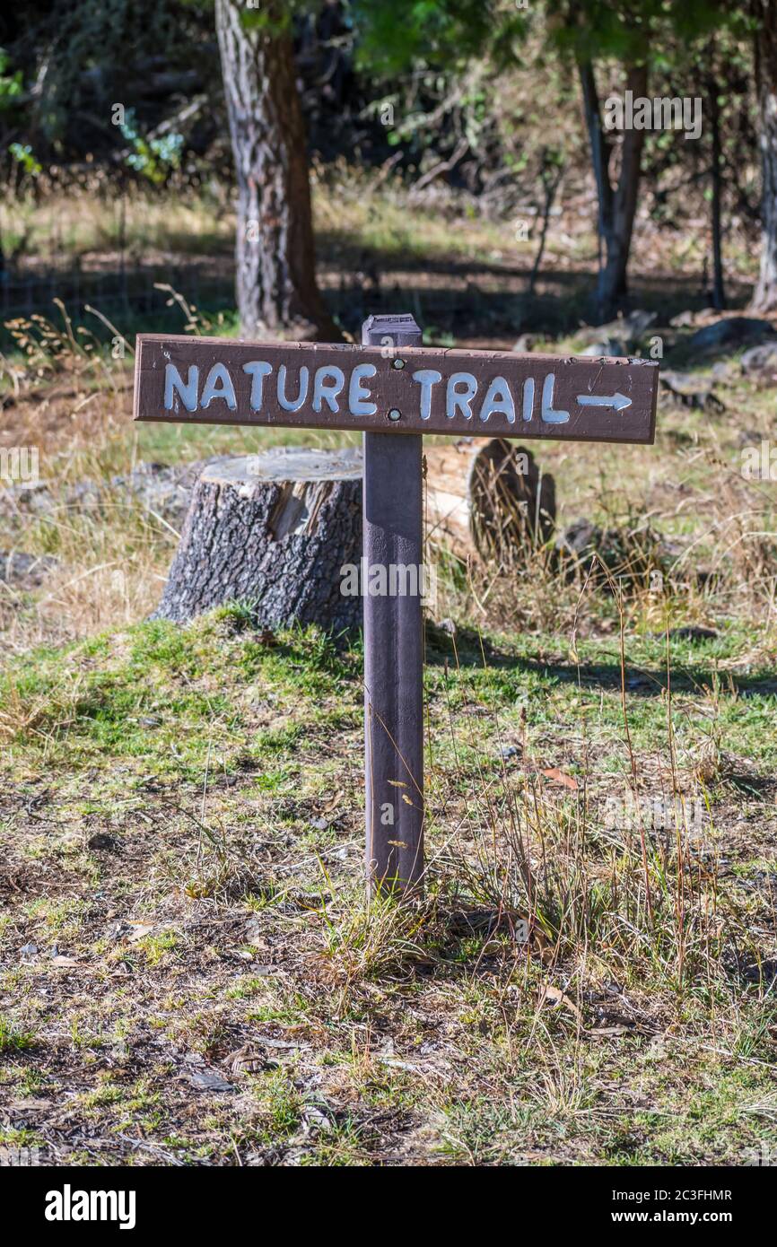 Un tableau de description pour le sentier dans le parc national de Haleakala, Hawaii Banque D'Images