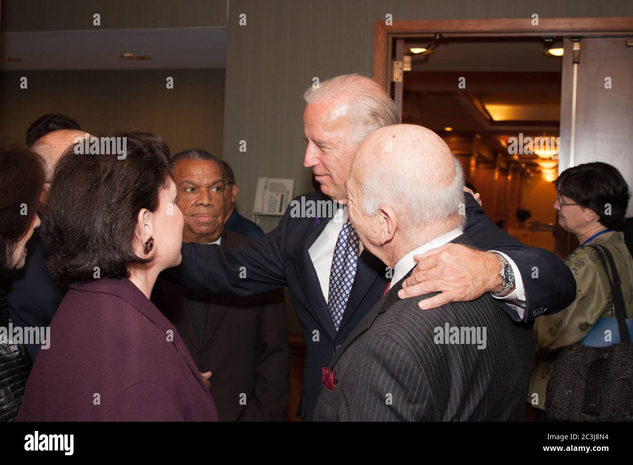 Chicago, Illinois, États-Unis. 10 octobre 2008. Le sénateur et candidat à la vice-présidence Joe Biden rencontre des partisans de la Conférence sur le leadership féminin à l'hôtel Sheraton Chicago. Banque D'Images