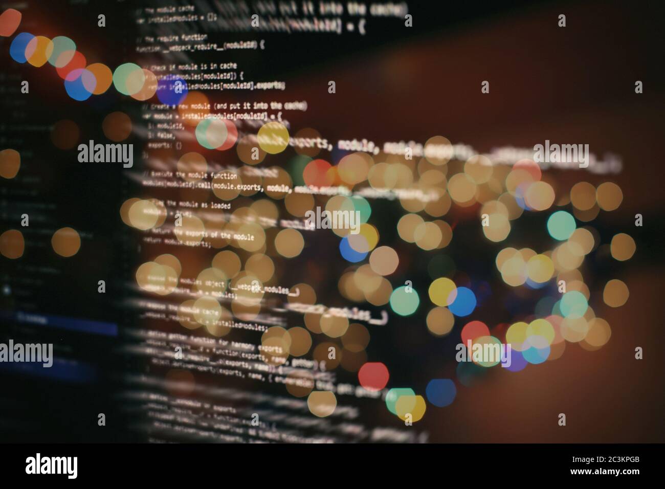 Code de script informatique abstrait. Écran de code de programmation du développeur de logiciel. Temps de travail de programmation logicielle. Texte de code écrit et créé entièrement b Banque D'Images