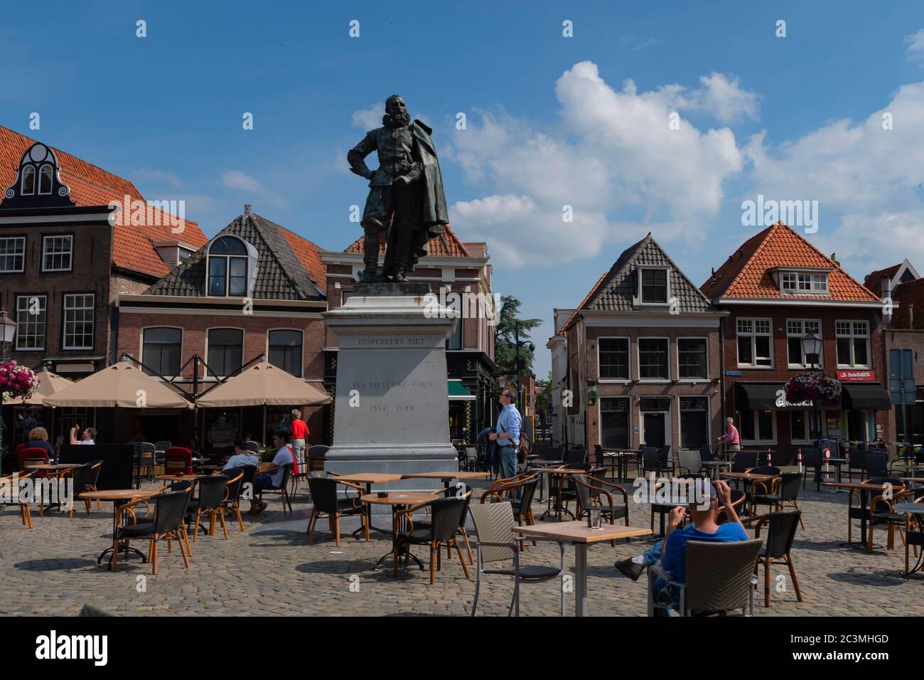 HOORN, PAYS-BAS - JUIN 19 : statue de Jan Pieterszoon Coen, gouverneur des colonies néerlandaises au XVIIe siècle, le 19 juin 2020 à Hoorn, pays-Bas Banque D'Images