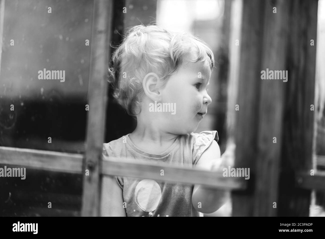 Enfant Enfance Petit Bambin Banque D'images Noir Et Blanc - Alamy
