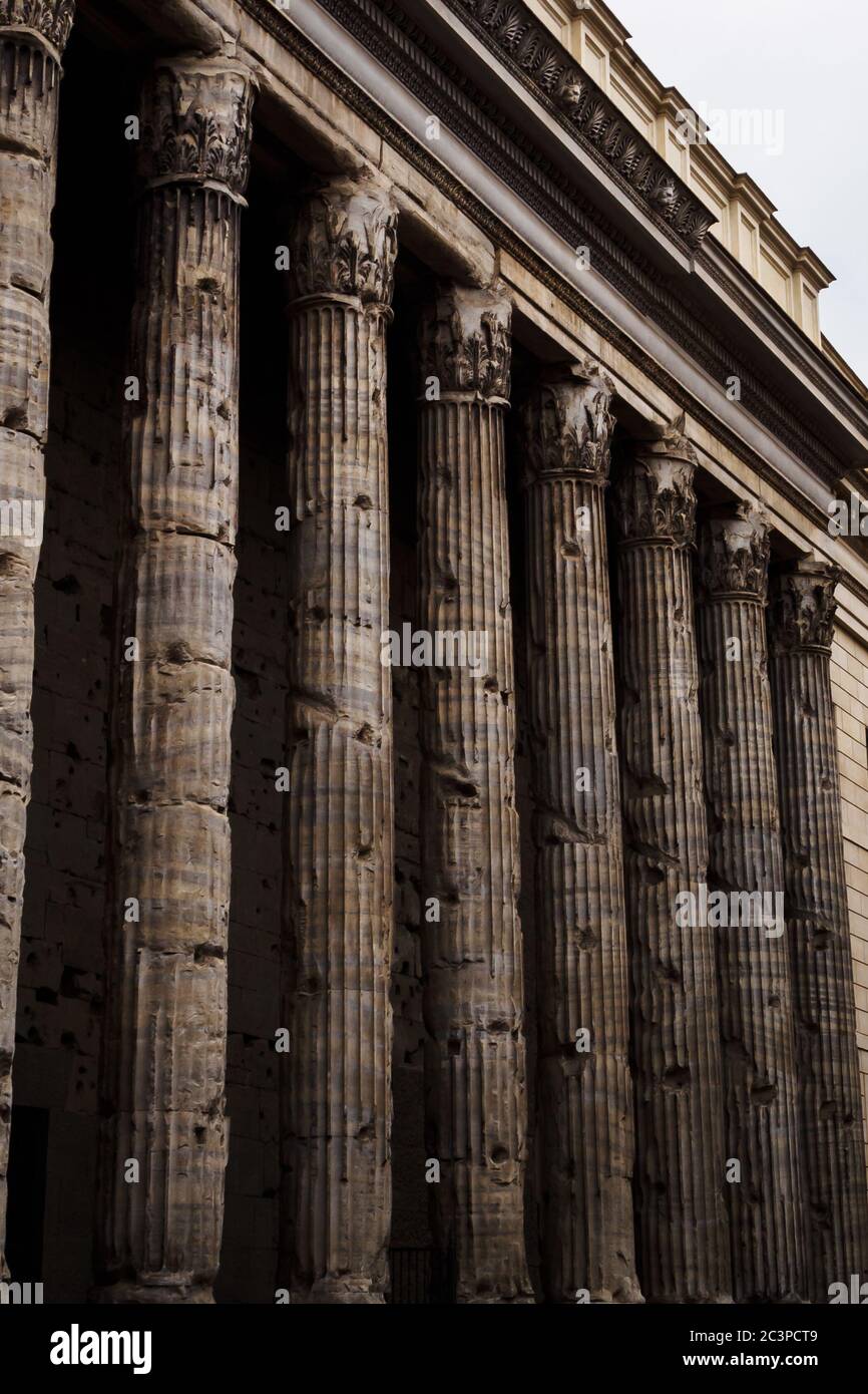 Colonnes à l'entrée du Panthéon mythique de Rome, Italie Banque D'Images