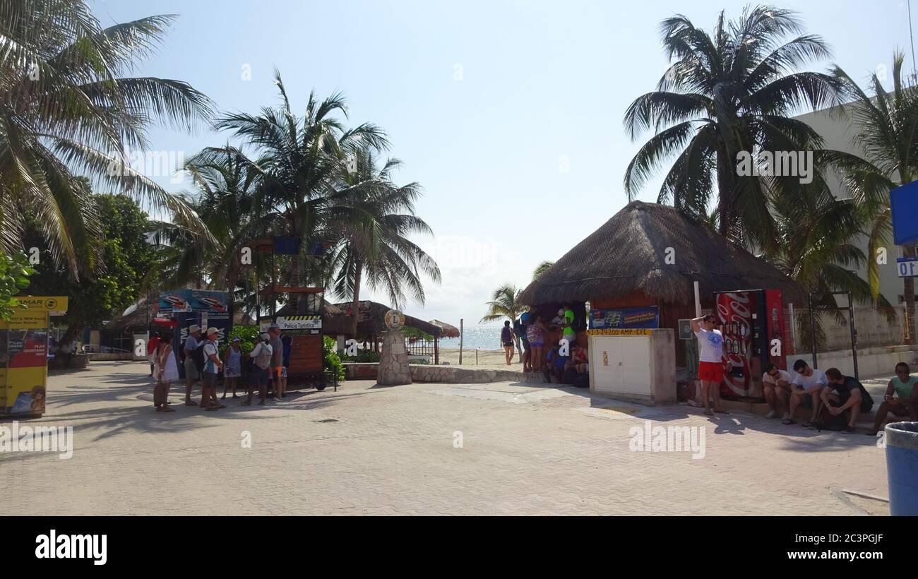 La ville mexicaine de Playa del Carmen est située près de Cancun, sur la péninsule du Yucatan. C'est un super endroit pour se détendre sur une plage fraîche Banque D'Images