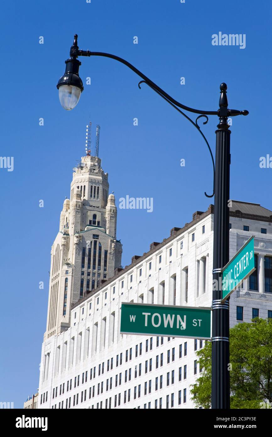 Ohio Judicial Center & Leveque Tower, Columbus, Ohio, États-Unis Banque D'Images