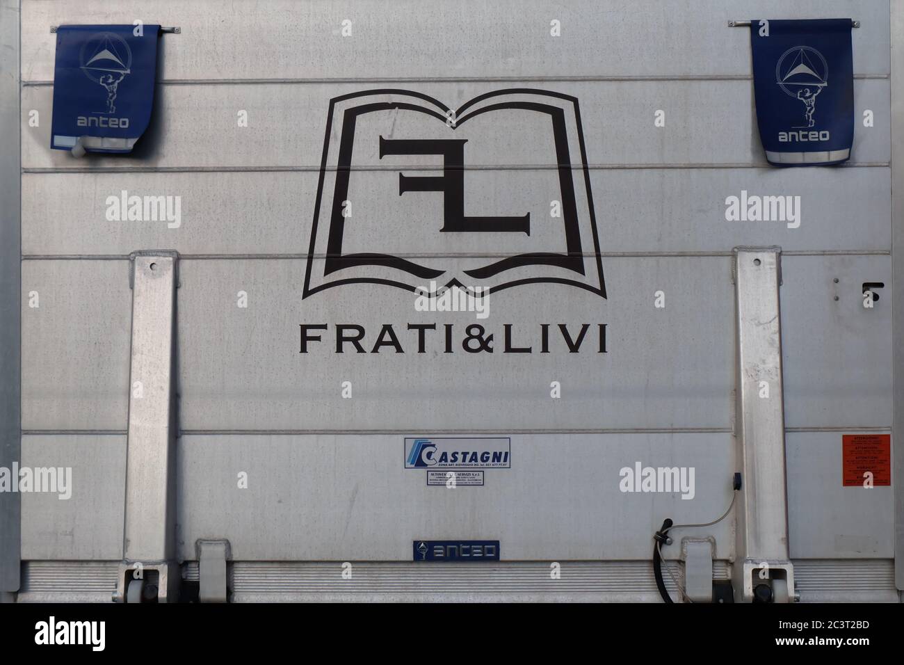 Bologne, Italie. 19 janvier 2020. Le logo de la société spécialisée de restauration de livres 'Frati e Livi'. La société a restauré un total d'environ 13,000 livres qui ont été victimes des inondations à Venise en novembre 2019 (à dpa-KORR après l'inondation: Le sauvetage des trésors de papier de Venise) crédit: Alvie Armellini/dpa/Alamy Live News Banque D'Images