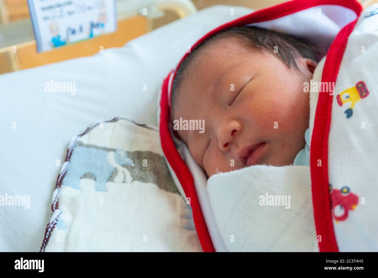 Asie Chinois Nouveau Ne Sommeil Adorable Bebe Endormi Photo Stock Alamy