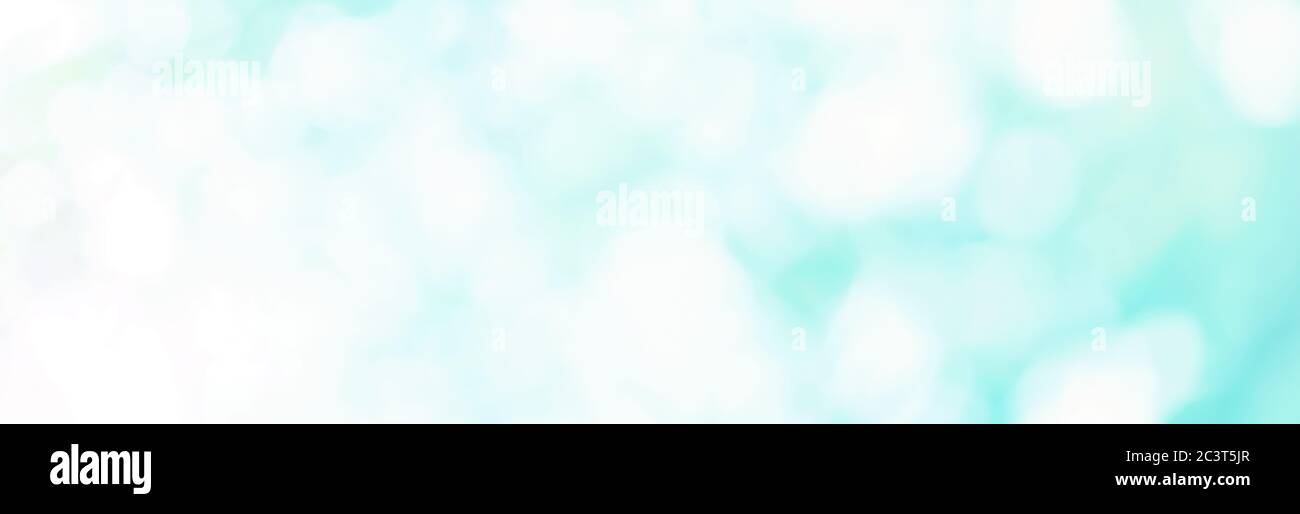 Résumé vert bokeh flou feuille printemps nature lumière ECO feuillage bleu fond concept pour la texture fraîche d'été, bio printemps calme jour, santé organique. Banque D'Images