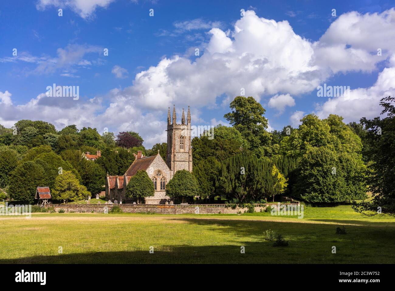 13ème siècle grade II église classée St Nicholas à Chawton, l'église était autrefois l'église paroissiale de Jane Austen, Hampshire, Angleterre, Royaume-Uni Banque D'Images