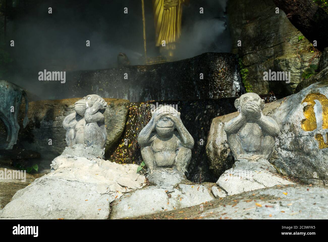 Trois singes sages, Wat Saket, Bangkok, Thaïlande, Asie Banque D'Images