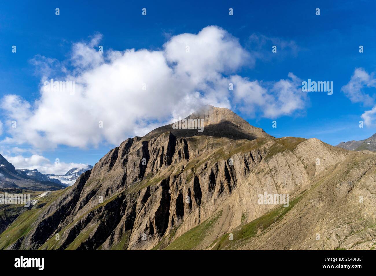 DAS Bättelmatthorn oder Punta dei Camosci auf der Grenze Italien-Wallis. Région de Nufenen, Kanton Wallis. Banque D'Images