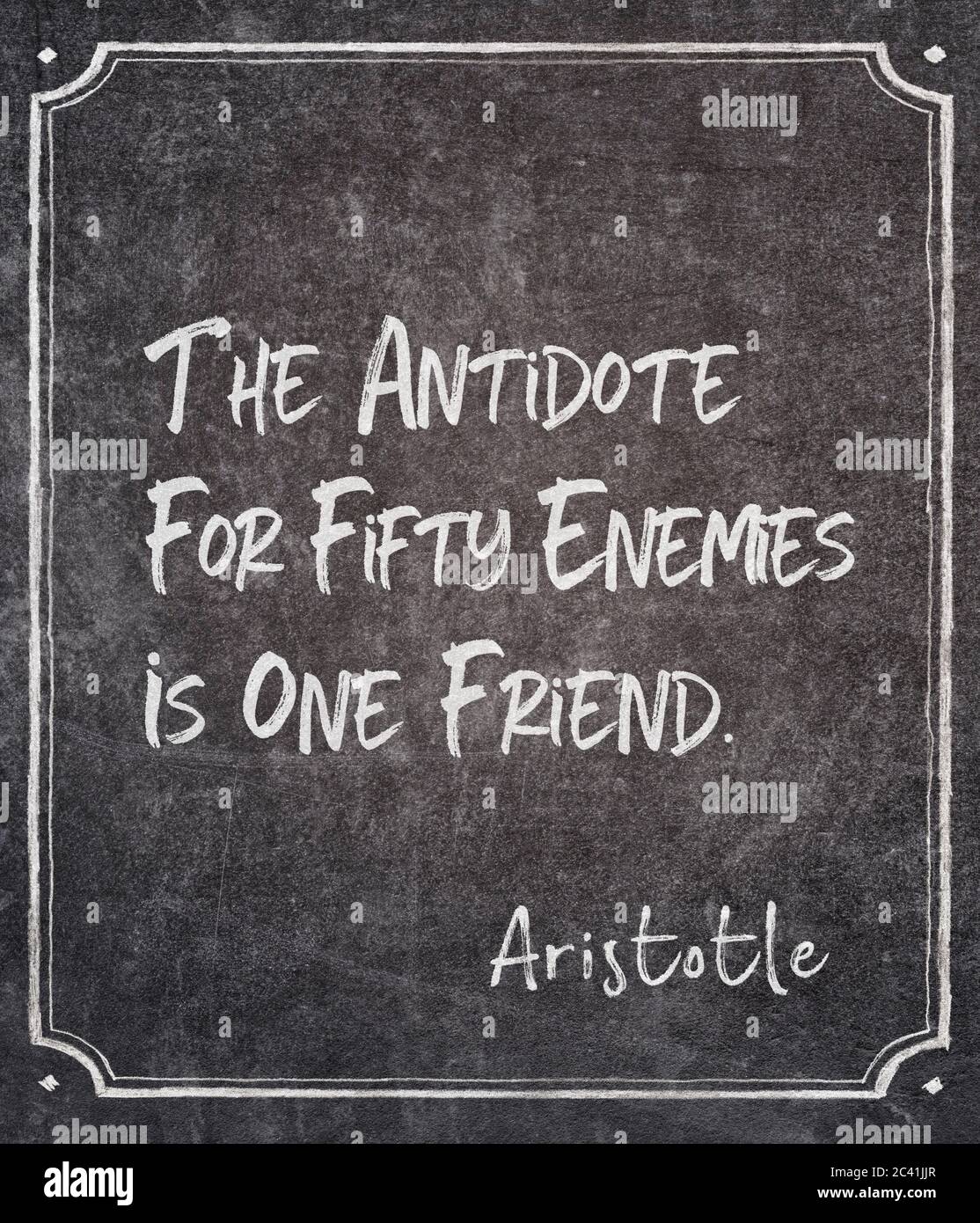 L Antidote Pour Cinquante Ennemis Est Un Ami L Ancien Philosophe Grec Aristote Citation Ecrite Sur Tableau De Surveillance Encadre Photo Stock Alamy L Antidote Pour Cinquante Ennemis Est Un Ami L Ancien Philosophe Grec Aristote Citation Ecrite Sur Tableau De Surveillance Encadre Photo Stock Alamy