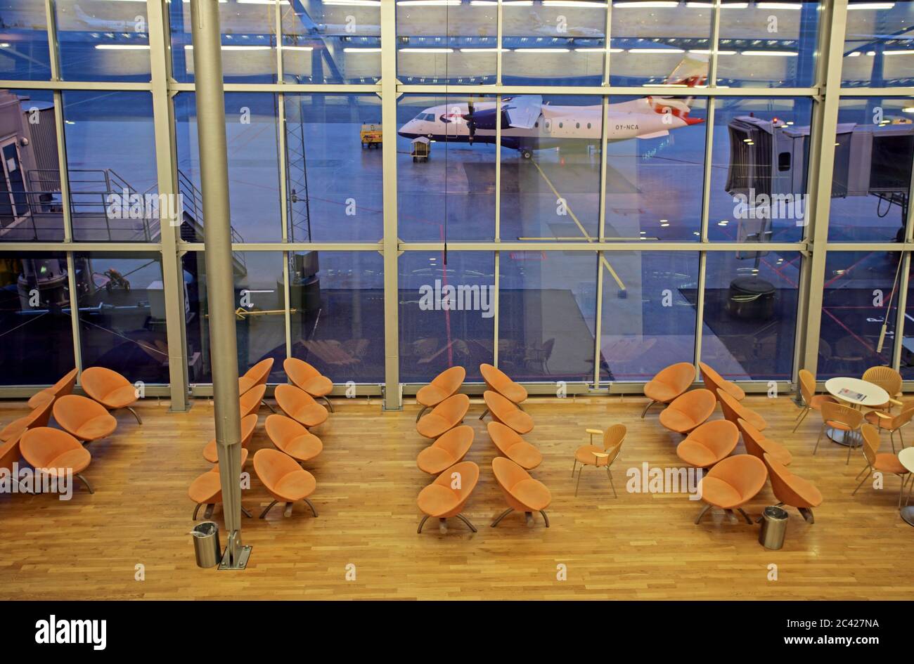 Vue sur une aire d'attente vide à l'aéroport, Billund, Jutland, Danemark Banque D'Images