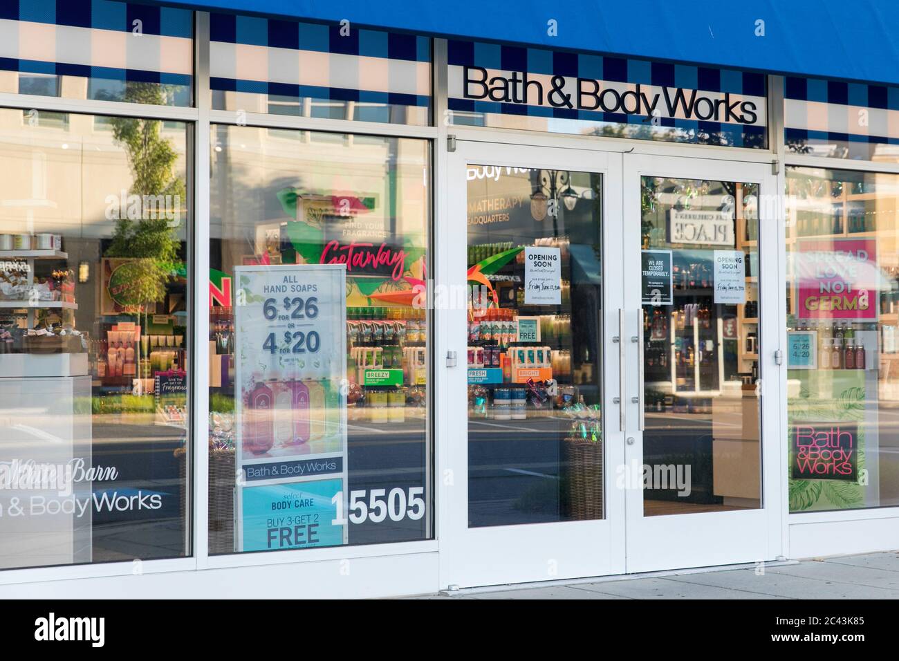 Bath & body works Banque de photographies et d'images à haute résolution -  Alamy