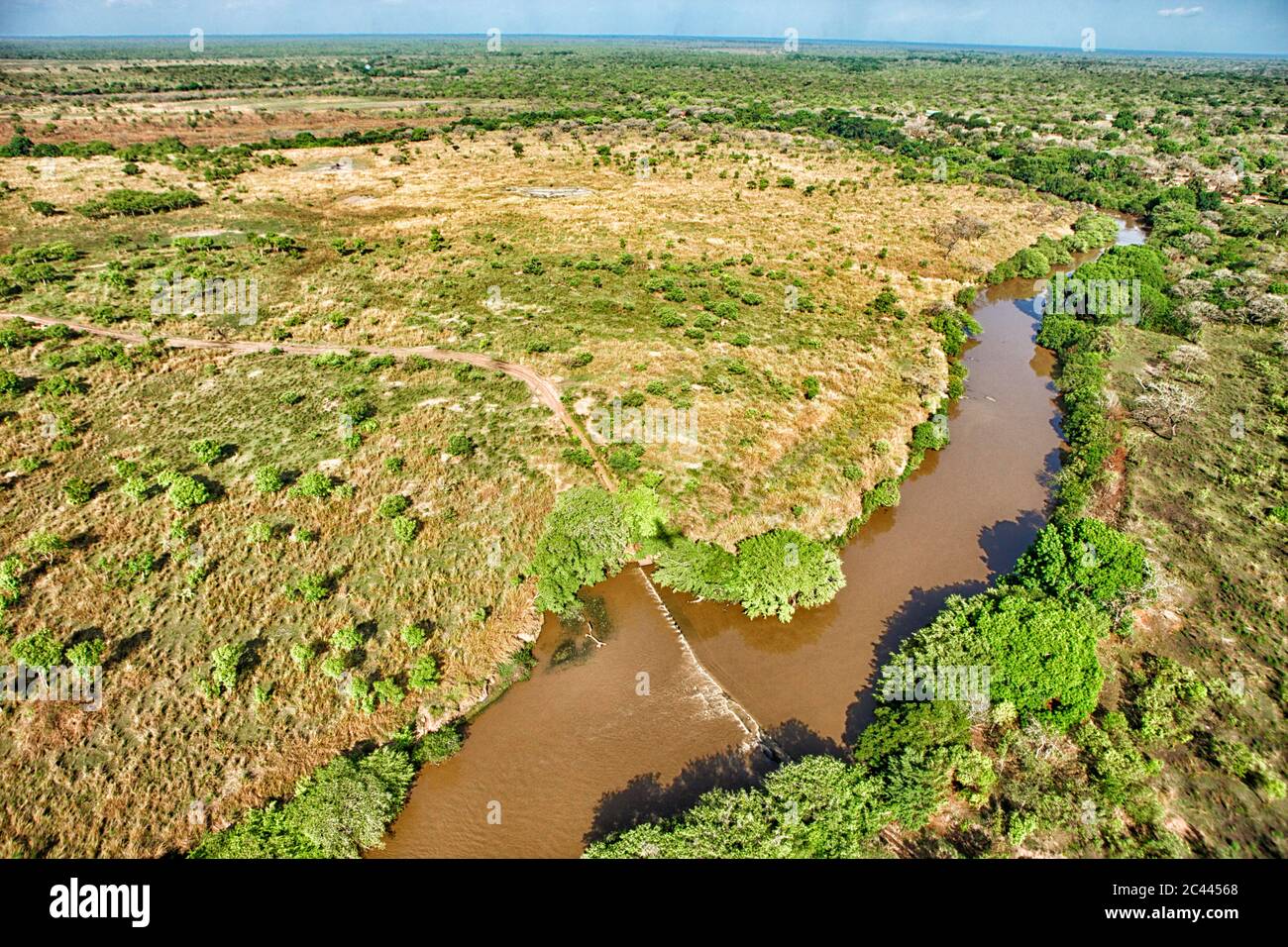 République démocratique du Congo, vue aérienne du fleuve Garamba dans le parc national de Garamba Banque D'Images