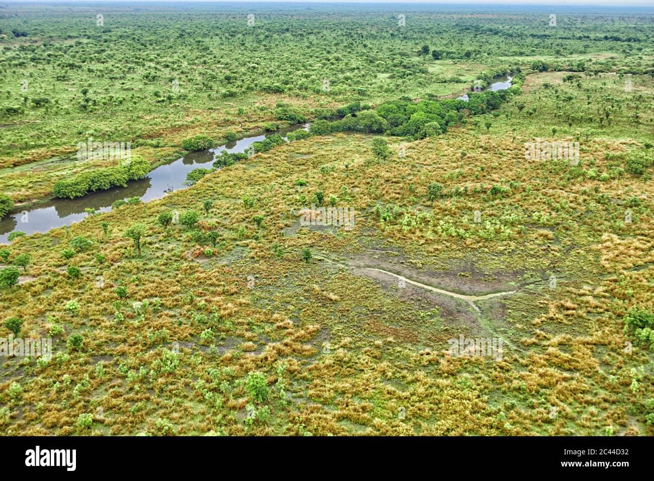 République démocratique du Congo, vue aérienne du fleuve Garamba dans le parc national de Garamba Banque D'Images