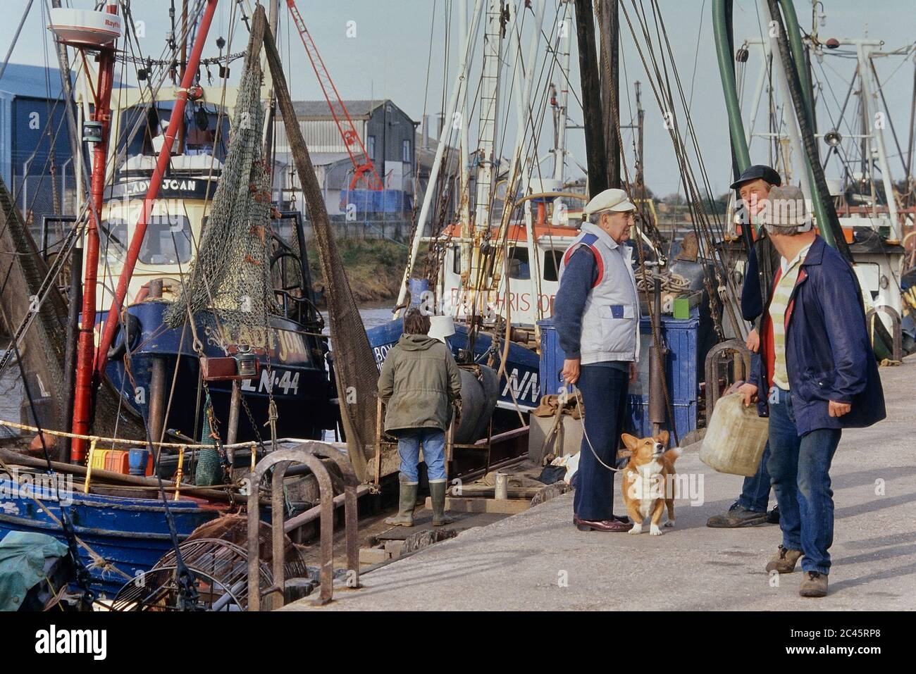 Bateaux à crevettes. Lynn du roi. Norfolk. Angleterre. ROYAUME-UNI. Europe Banque D'Images