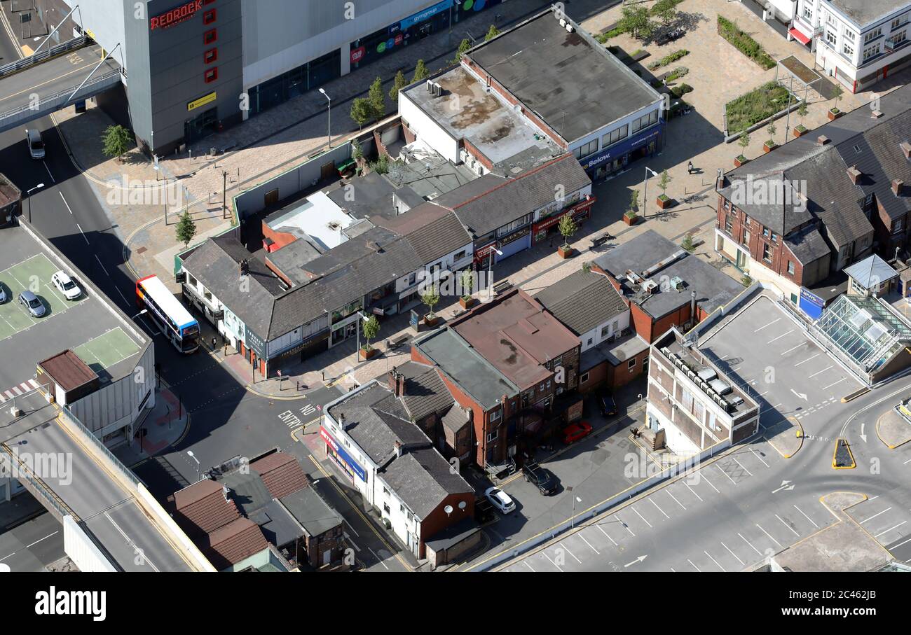 Vue aérienne sur Prince's Street et Ardern Walk Streets au milieu du centre-ville de Stockport, juste à côté du centre commercial Merseyway Banque D'Images