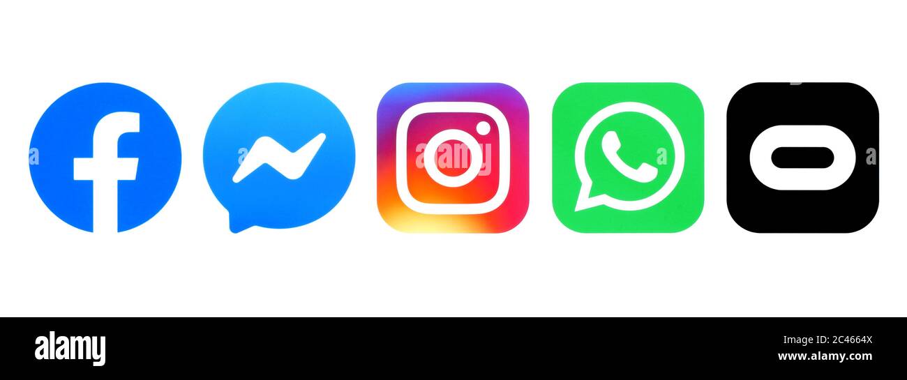 Kiev, Ukraine - 10 mai 2019: Ensemble de logos Facebook imprimés sur le papier blanc: Facebook, Messenger, Instagram, WhatsApp et Oculus Banque D'Images