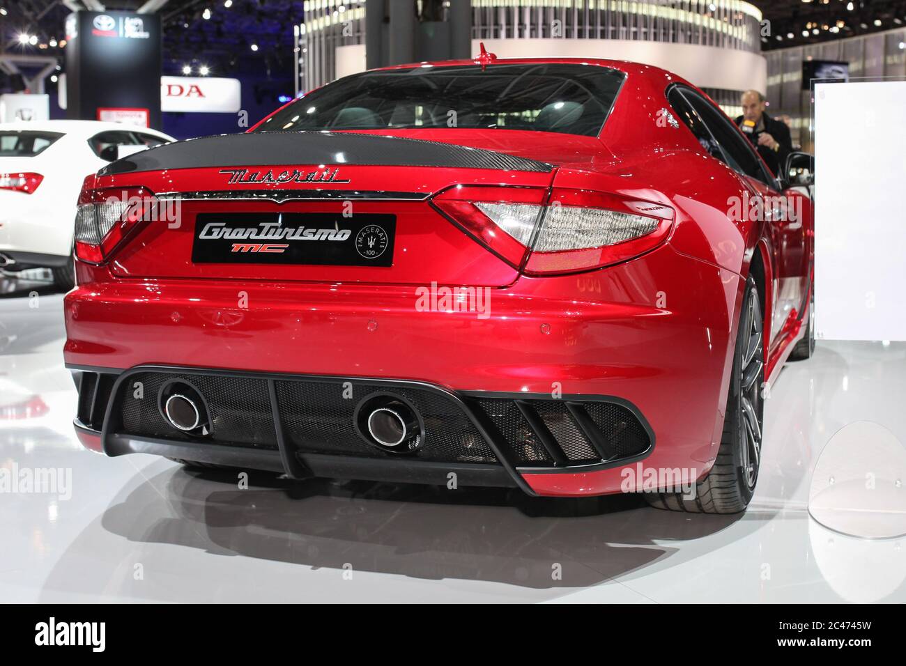 NEW YORK, NY, USA - 1 AVRIL 2015 : exposition Maserati Maserati GranTurismo MC édition centenaire au salon international de l'auto de New York 2015 Banque D'Images