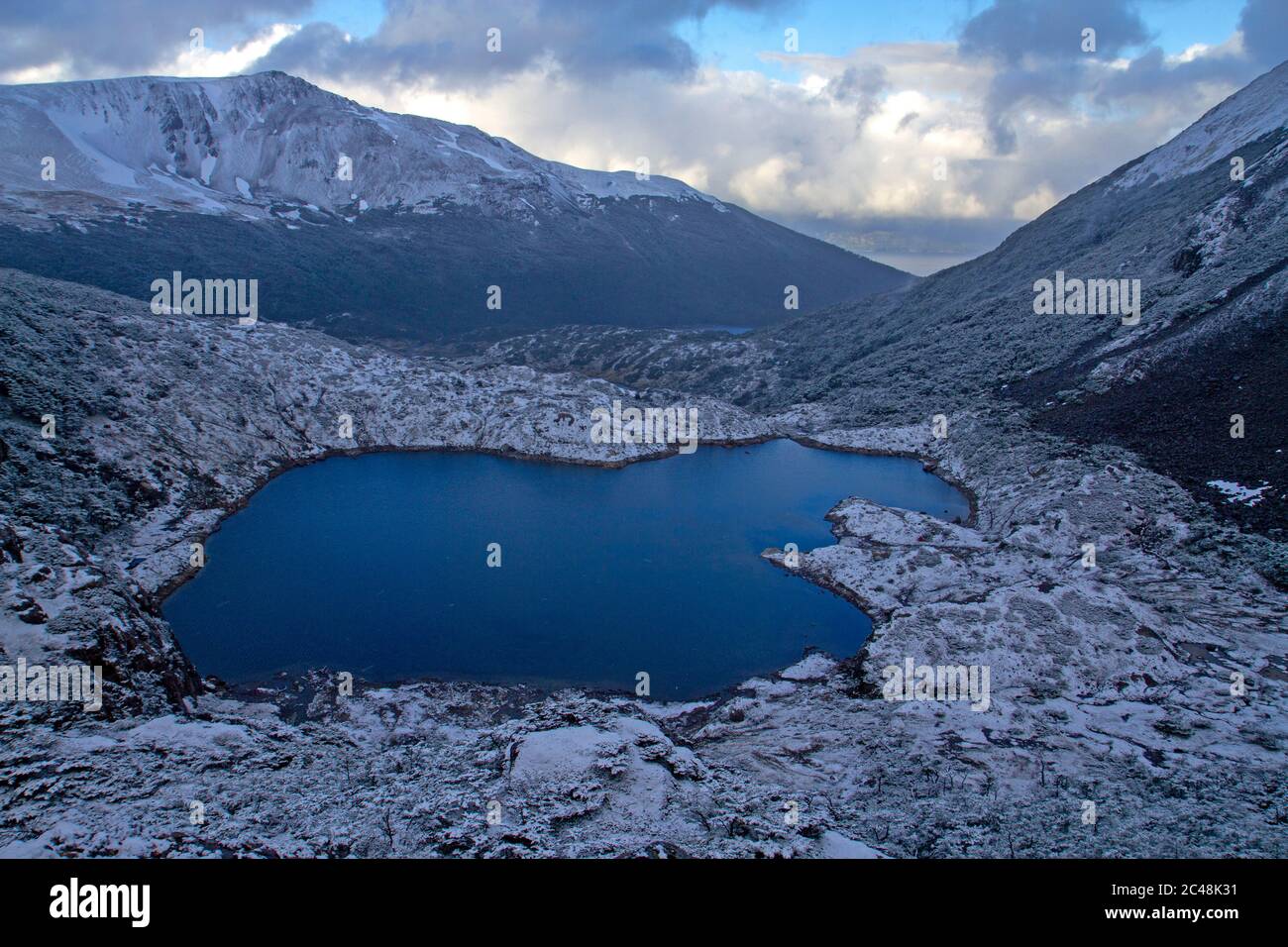 Laguna del Salto dans les montagnes de Dientes de Navarino sur Isla Navarino Banque D'Images
